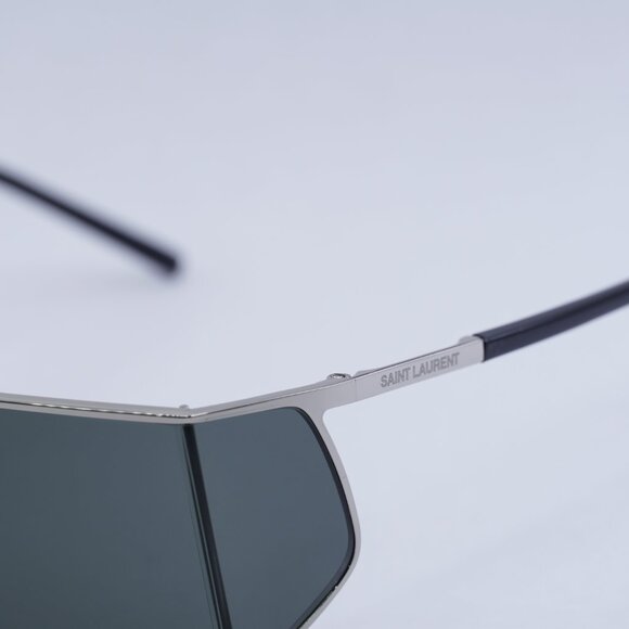 🕶️ New Saint Laurent SL750 002 Sunglasses - Silver Frame, Grey Frame - Picture 4 of 11